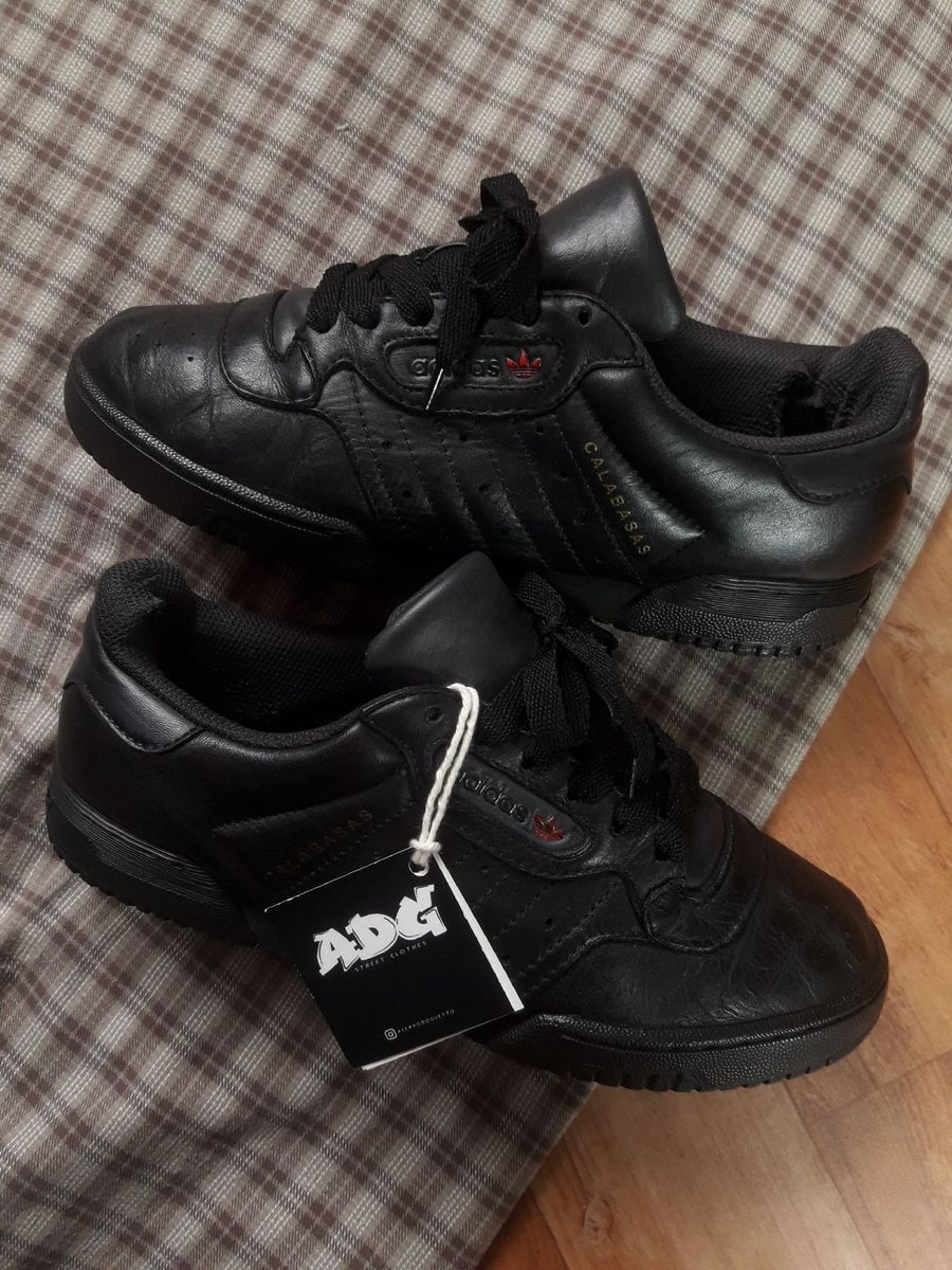 tenis adidas calabasas