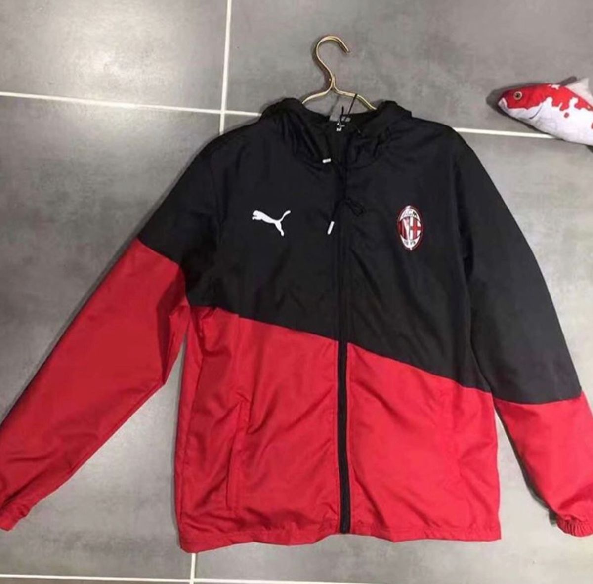 casaco milan puma