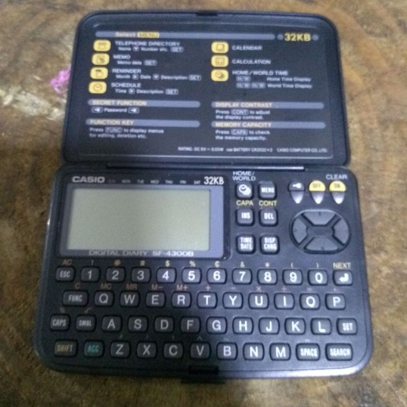 Casio 32KB Digital Diary SF-4300 Calculator Electronic Organizer Tested