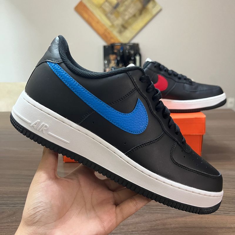 What the swoosh air best sale force 1