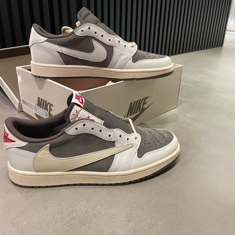 Air Jordan 1 (Aj1) - Travis Scott - Reverse Mocha - Modelo Pk 4..0