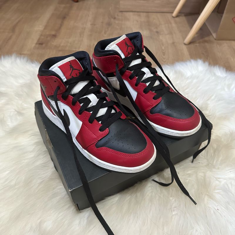 Air Jordan 1 Mid 'Chicago Black Toe' | Nike Usado 101984302