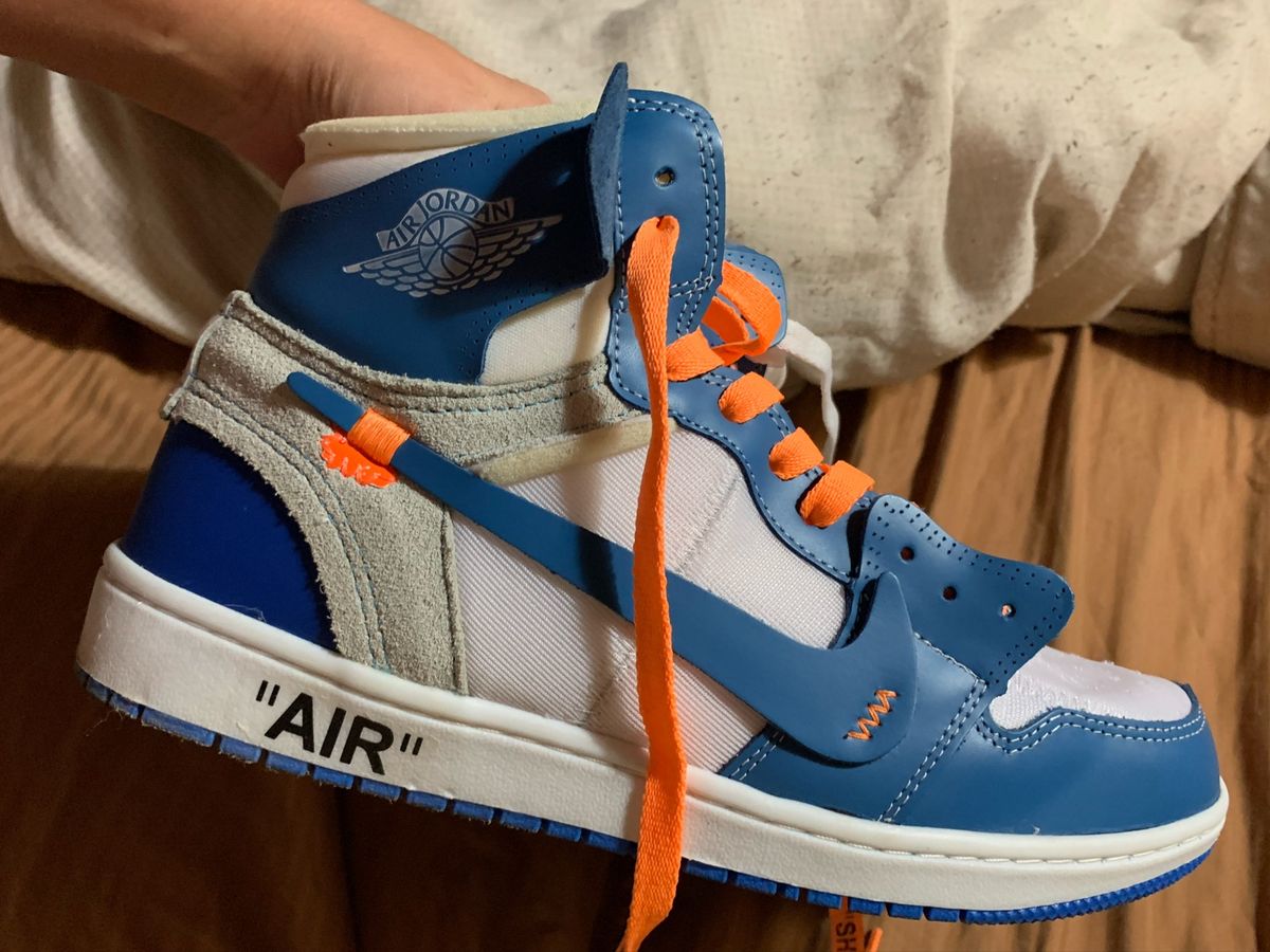 jordan 1 azul off white