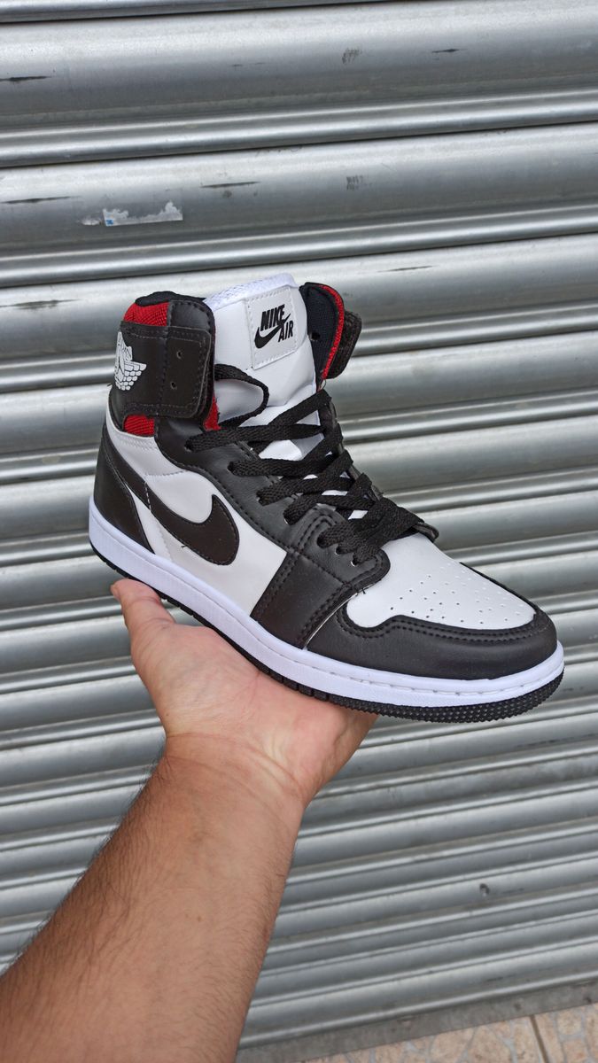 air jordan preto e branco
