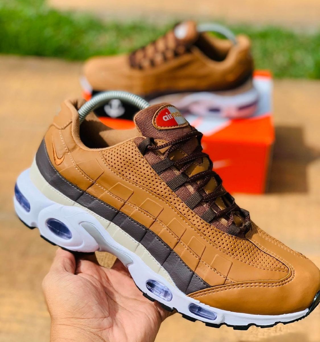 nike marrom masculino