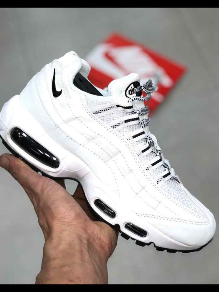 air max 95 preto e branco masculino