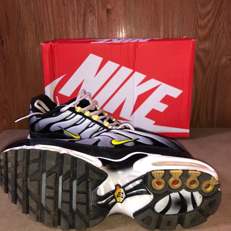 Bumblebee nike best sale air max