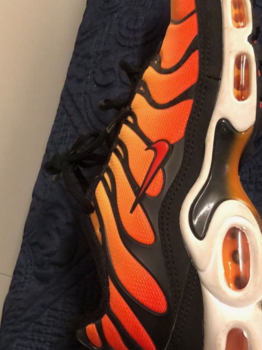 air max plus laranja