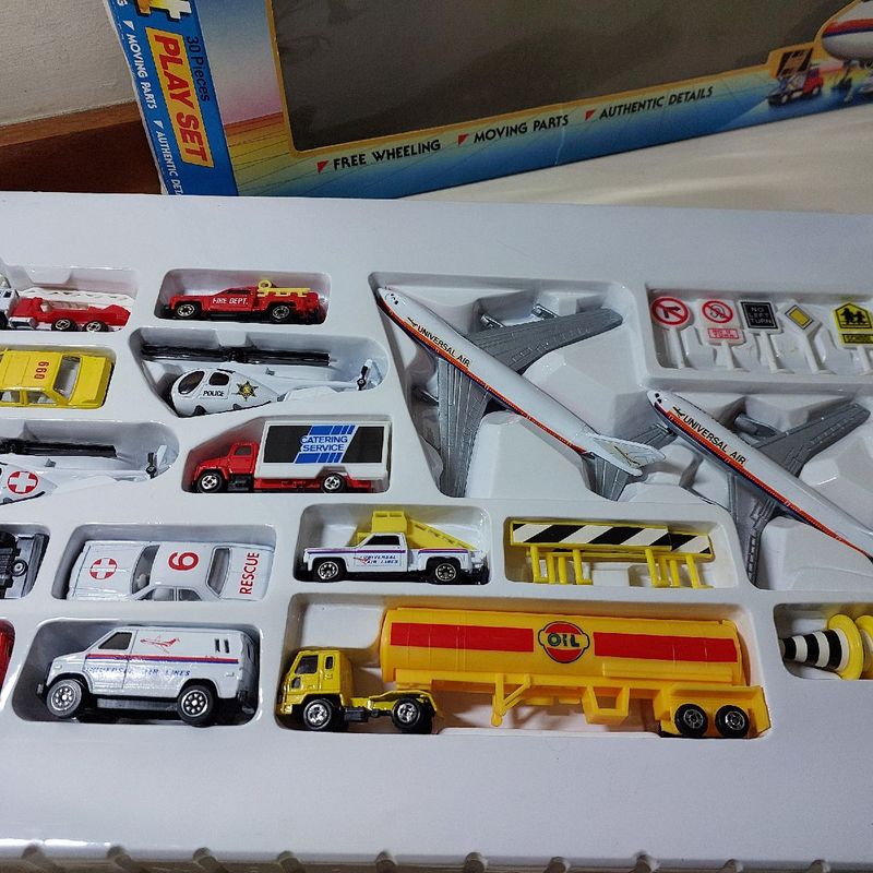 Airport Play Set | Usado 103971323 | enjoei