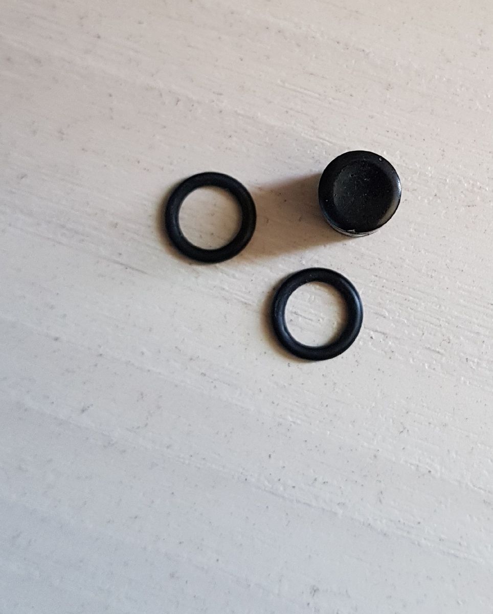 alargador em acrílico preto, 1cm, novo - bijoux sem marca