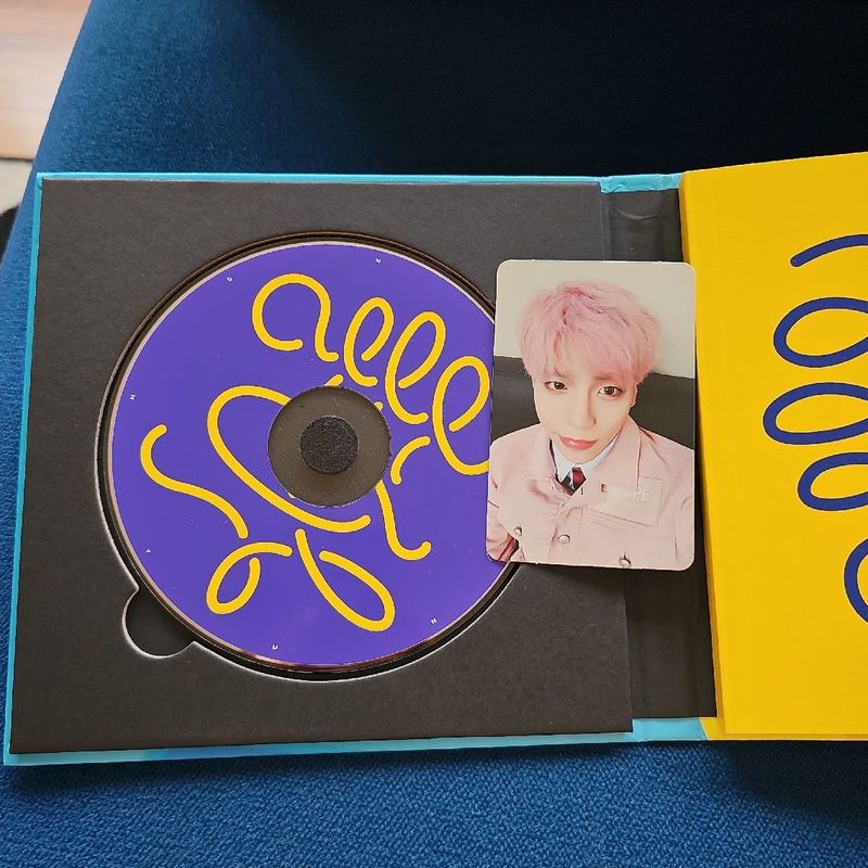 Album 1 Jonghyun She Is | Jonghyun Shinee Usado 105007730 | enjoei