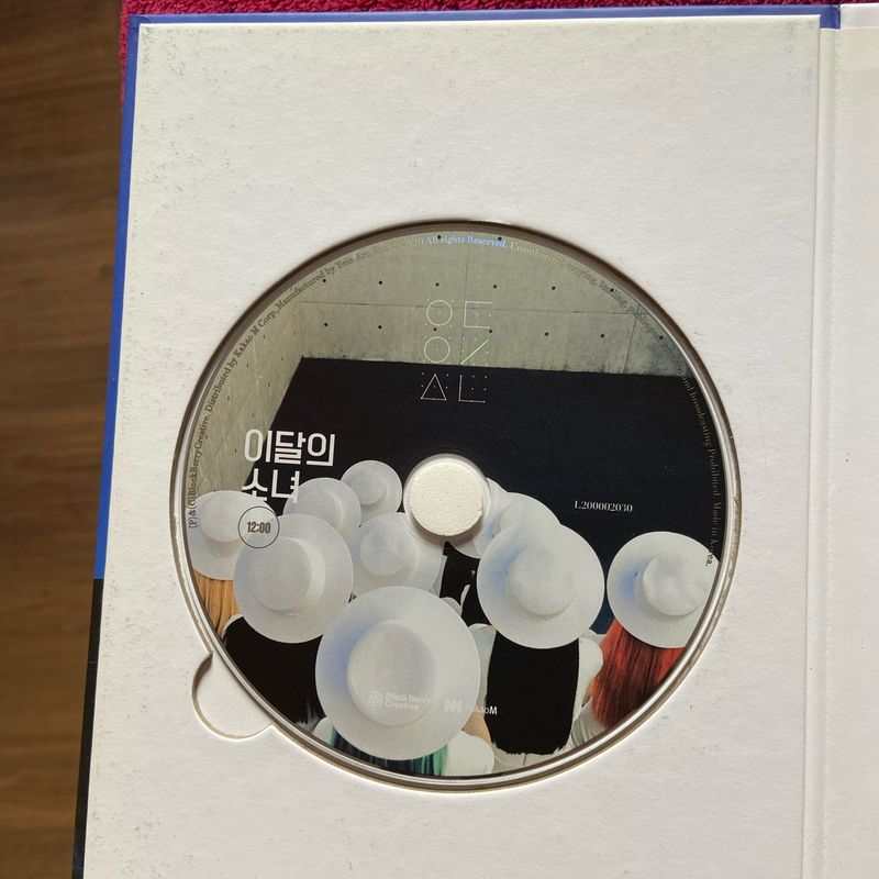 LOONA Why Not? 12:00 オリビアへ コンプ トレカ セット Album Kpop Loona Why Not 12:00 | Loona Usado 111346761 | enjoei