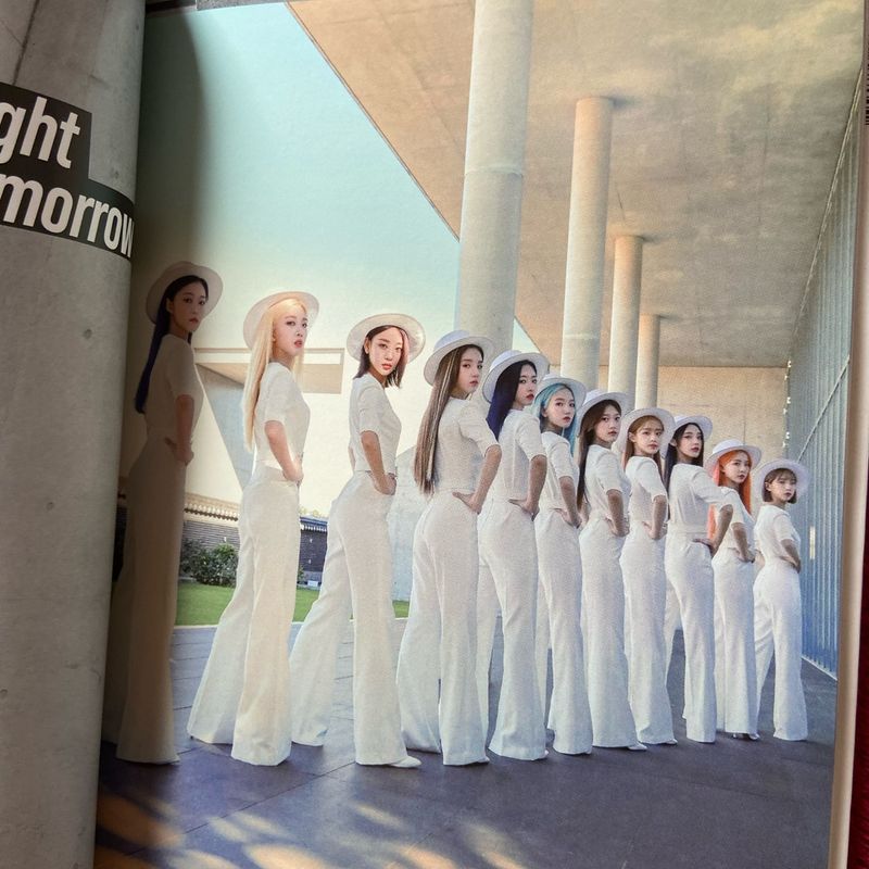 Album Kpop Loona Why Not 12:00 | Loona Usado 111346761 | enjoei