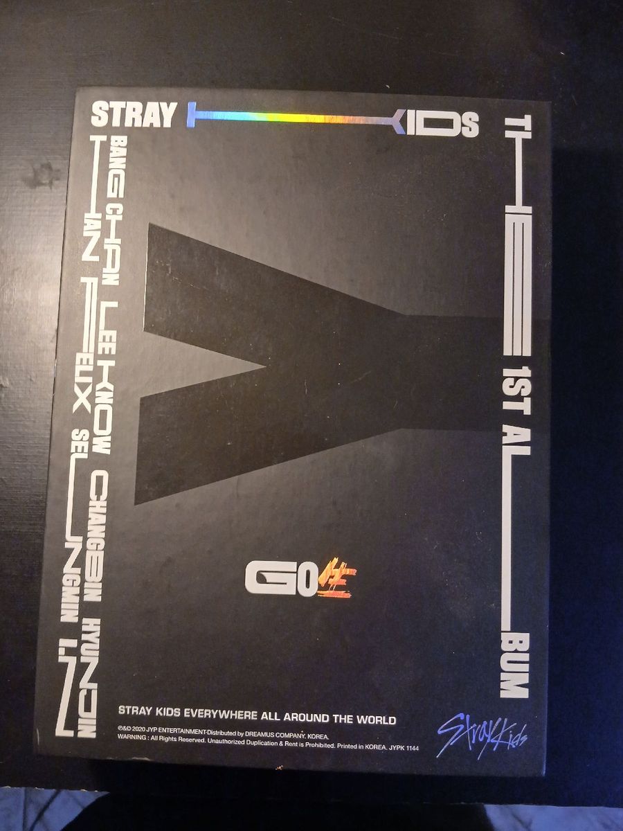 Álbum Stray Kids Go Live (edição Limitada Y) | Item de Música Stray ...