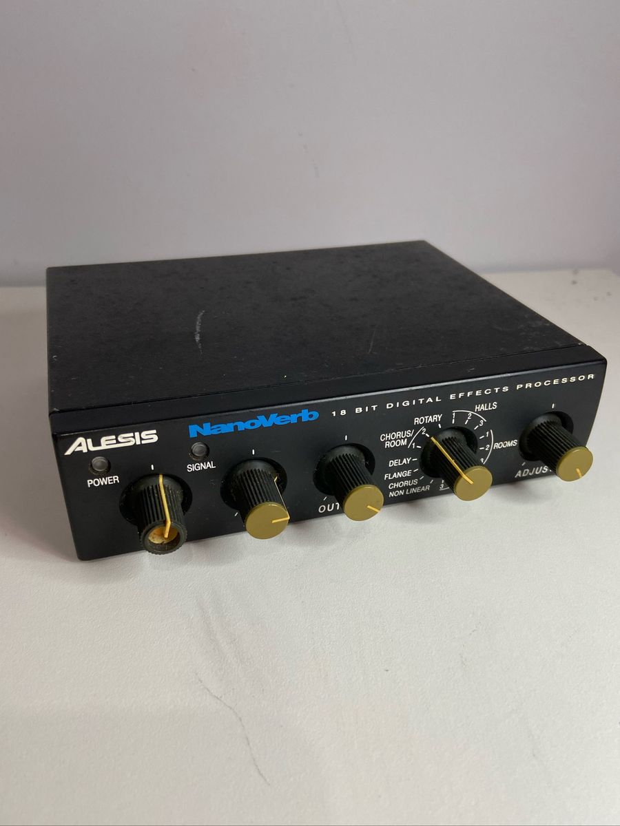 Alesis NanoVerb 中古 Alesis NanoVerb 中古 Alesis Nanoverb 18-Bit Multi-Effects