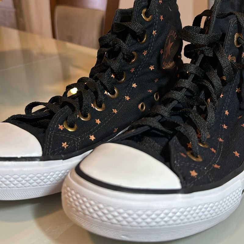 All Star Cano Alto de Estrelas Tênis Feminino All Star Usado