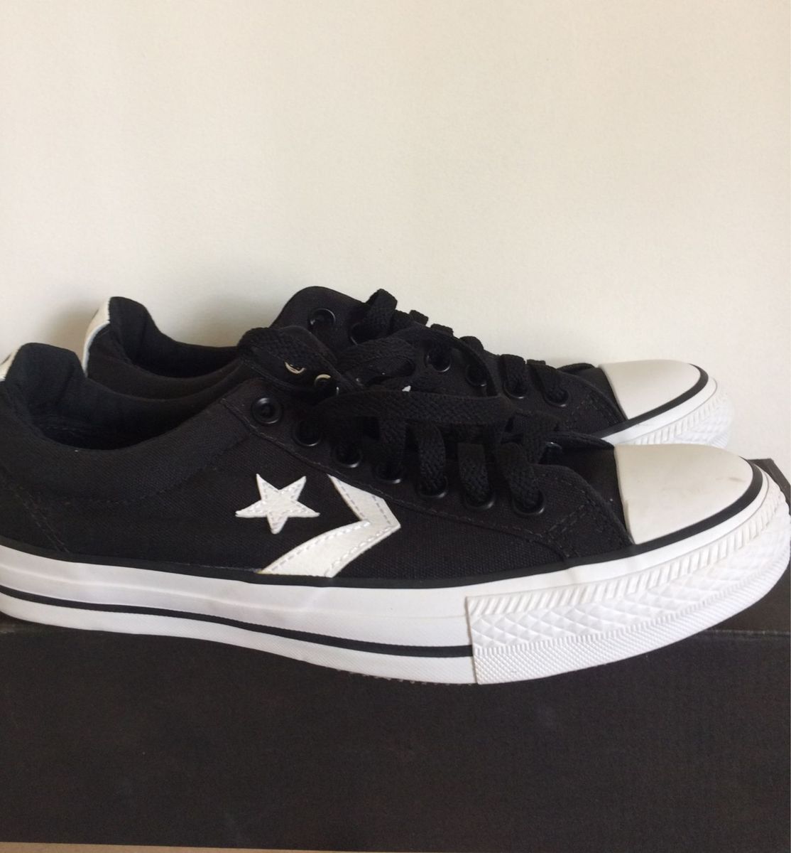 tenis all star com estrelinha