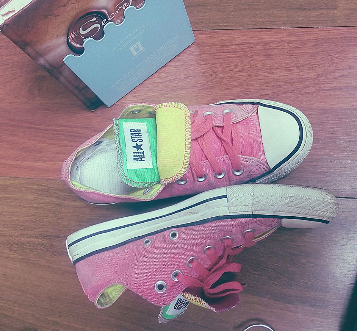 all star amarelo neon