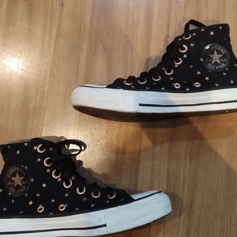 All star preto com estrelinhas fashion