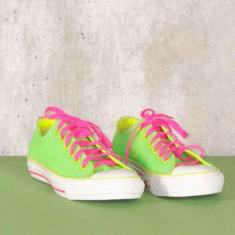 Converse best sale verde fluorescente