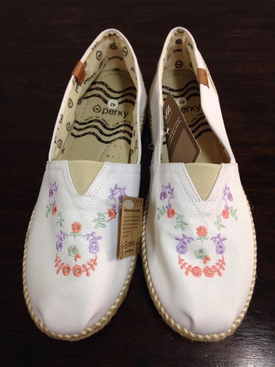 sapatos femininos 42