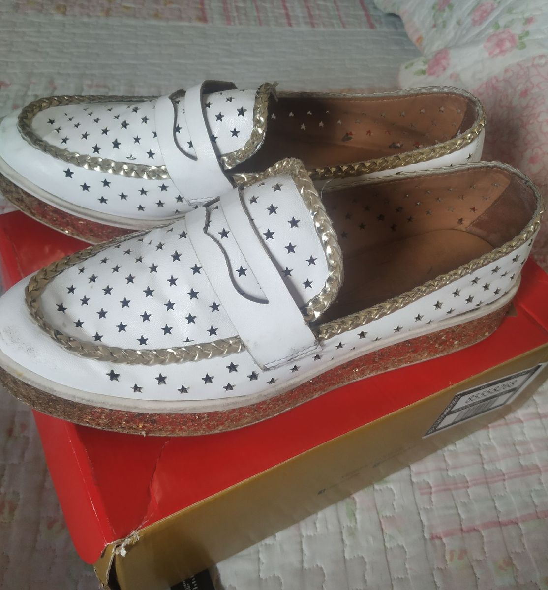 tenis vizzano descascando