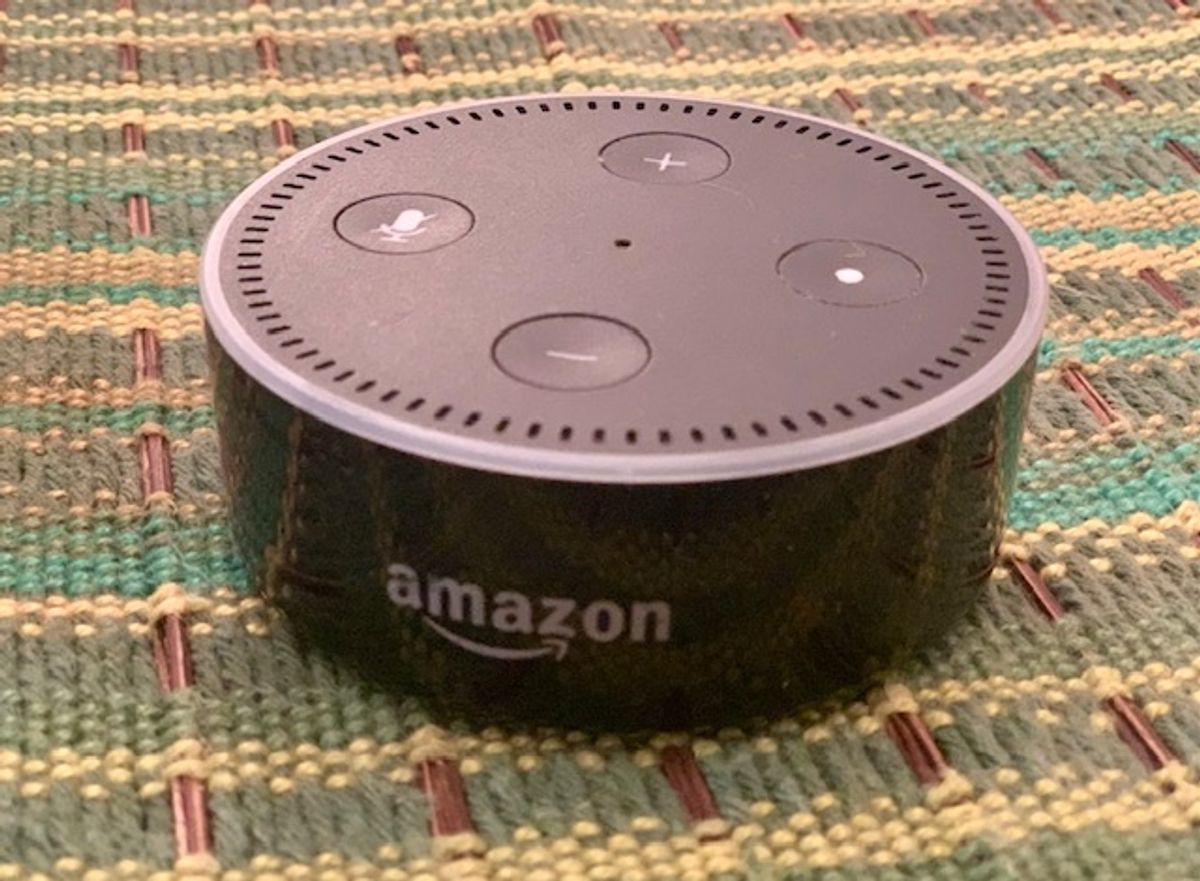 Amazon Echo Dot 3a. Geraçao Versão em Ingles Item Info & Eletro