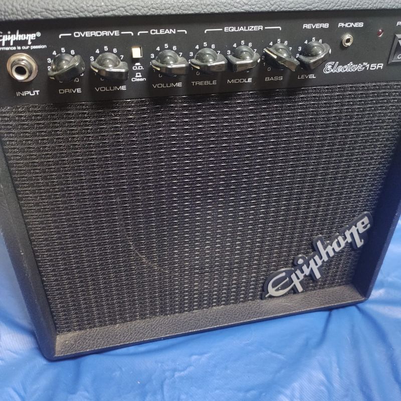 ギター epiphone electer 15R amp ギター epiphone electer 15R amp
