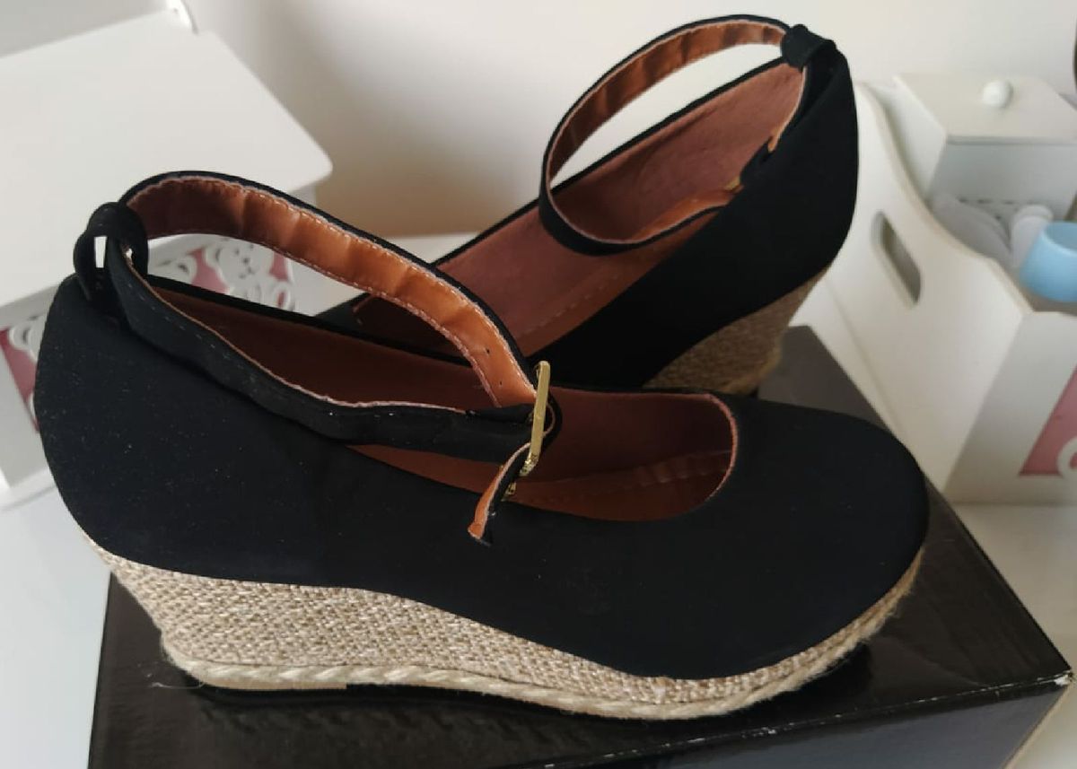 anabela camurça preta