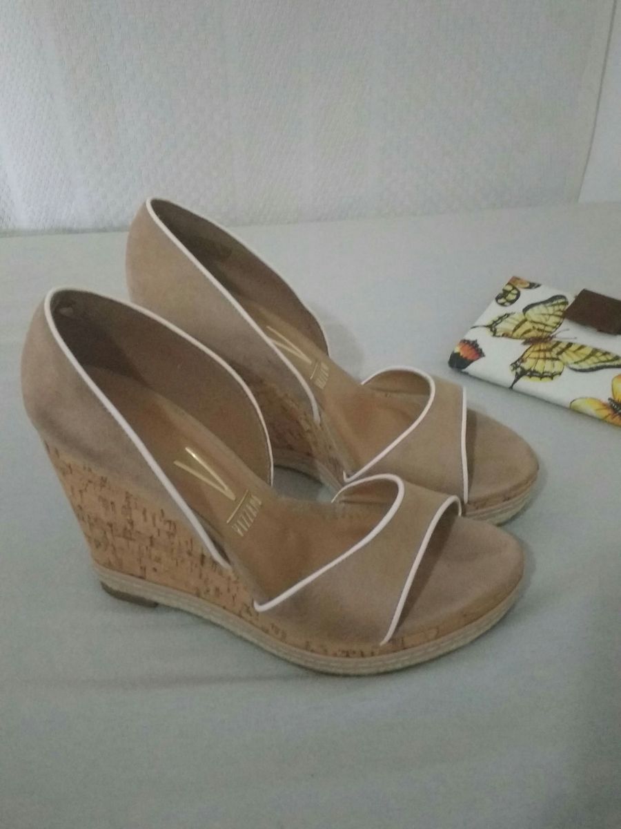 anabela vizzano nude