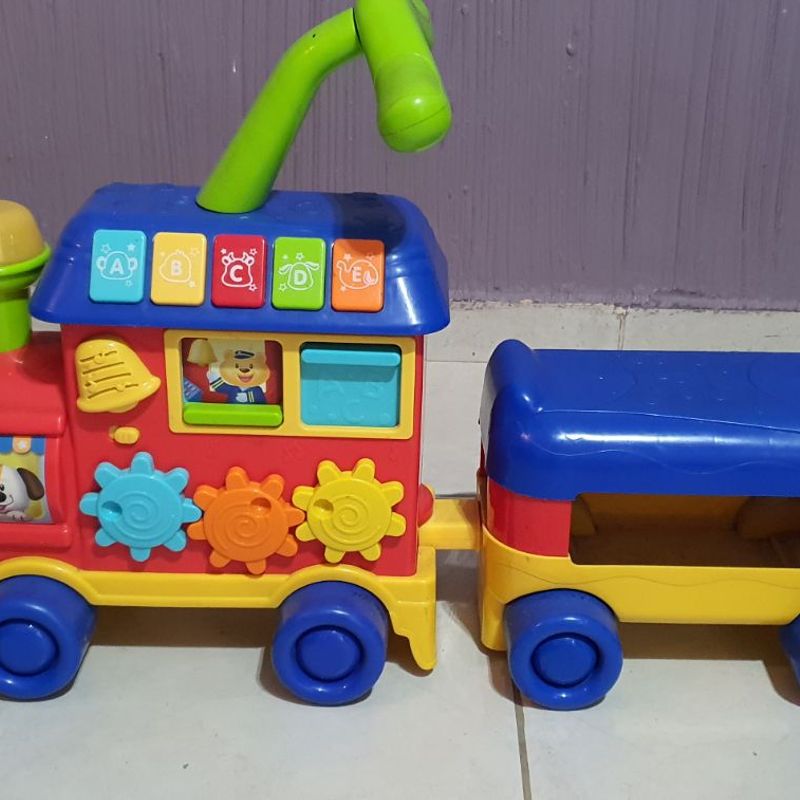 Trenzinho Verde p/ Bebê com Músicas e Luzes e Solta Fumaça - Goal Kids -  Trem de Brinquedo - Magazine Luiza