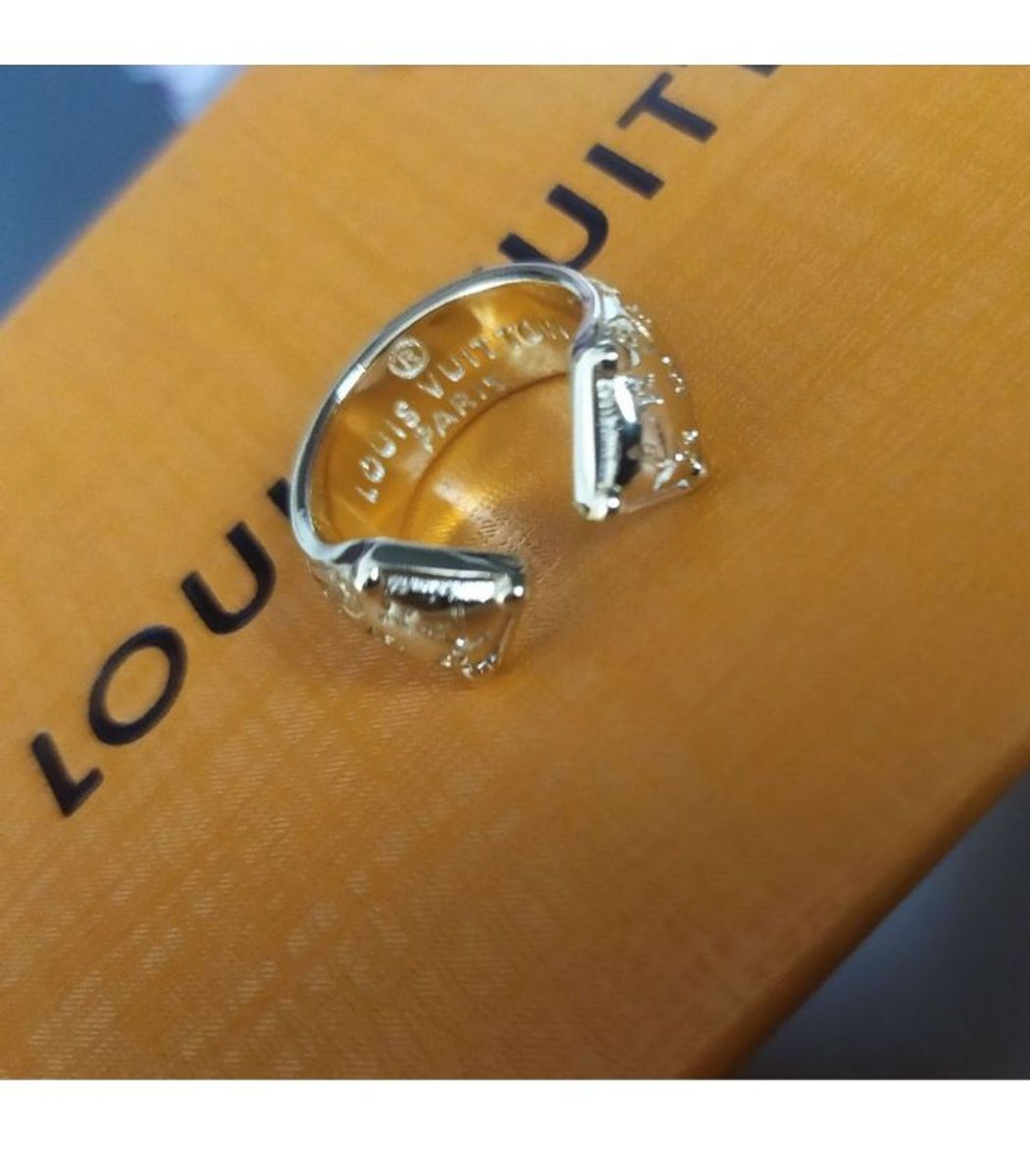 Anel Louis Vuitton, Cacareco Louis Vuitton Usado 84705146