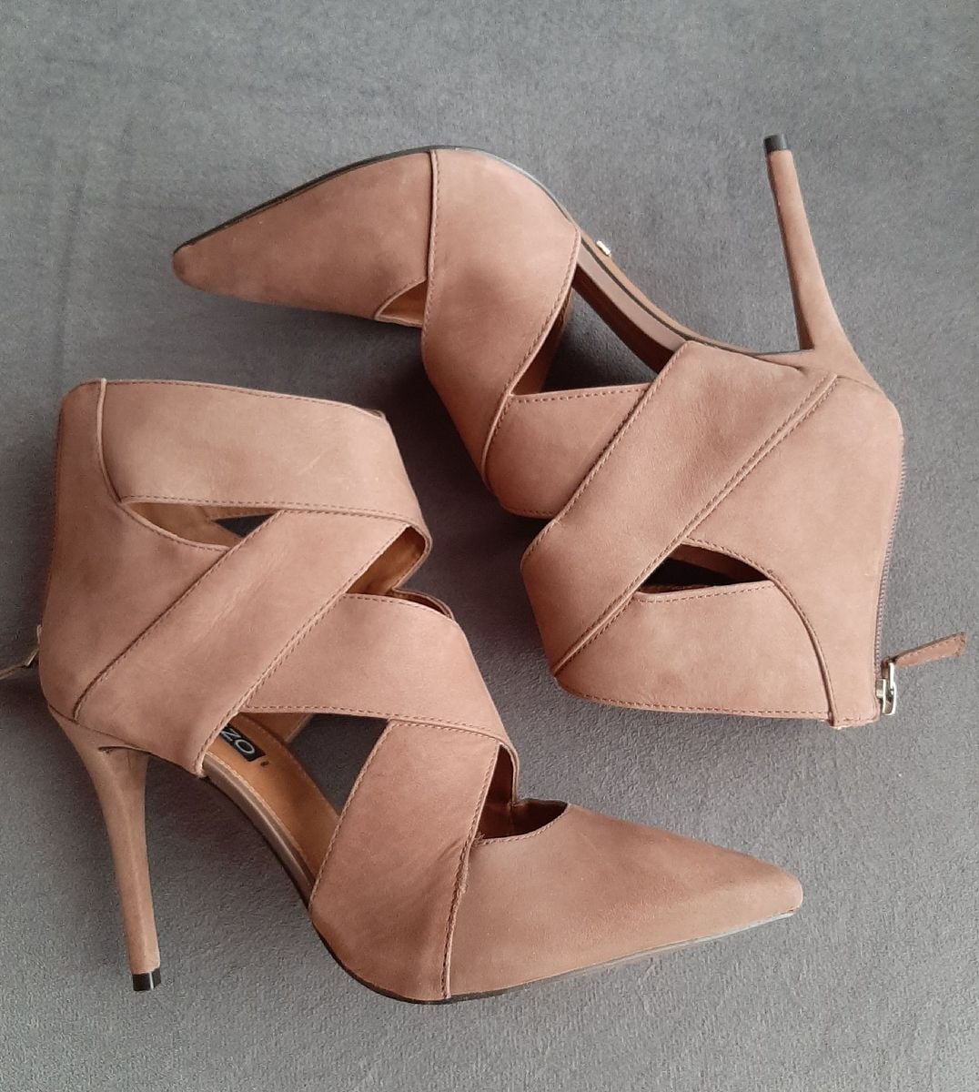 bota salto fino arezzo