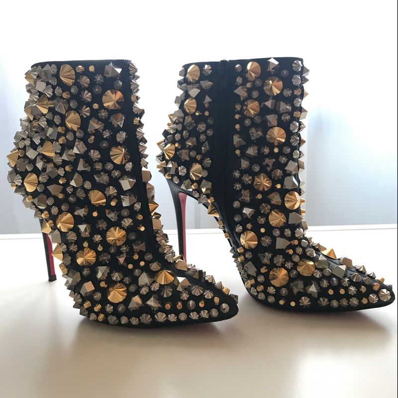 Bota store louboutin feminina