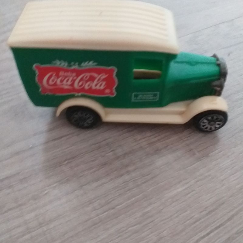 Caminhãozinho da Coca Cola | Brinquedo Usado 1986012 | enjoei