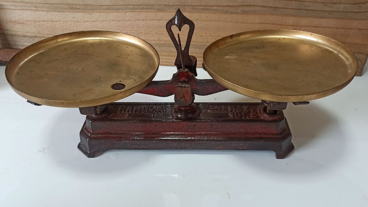 Antiguidade Balança Mercearia Ramuza Antiga de Ferro com 2 Pratos ...
