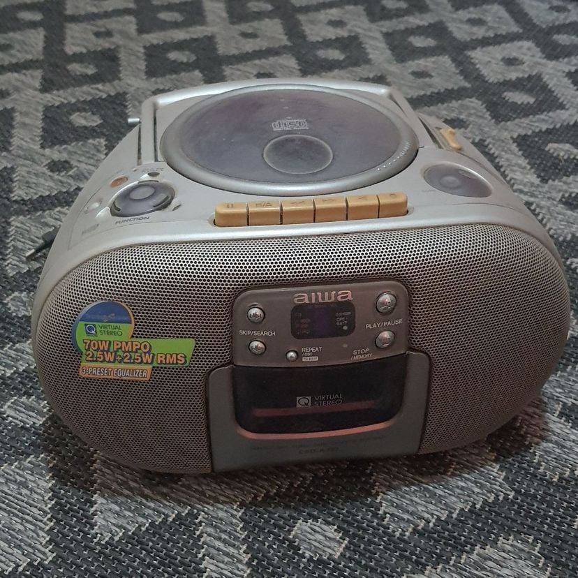Aparelho Toca Cd/fita e Rádio Aiwa | Cacareco Aiwa Usado 119181875 | enjoei