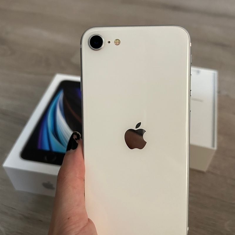 セール 登場から人気沸騰 128gb Branco (2020) Se Iphone Apple | Usado Apple Iphone スマートフォン本体