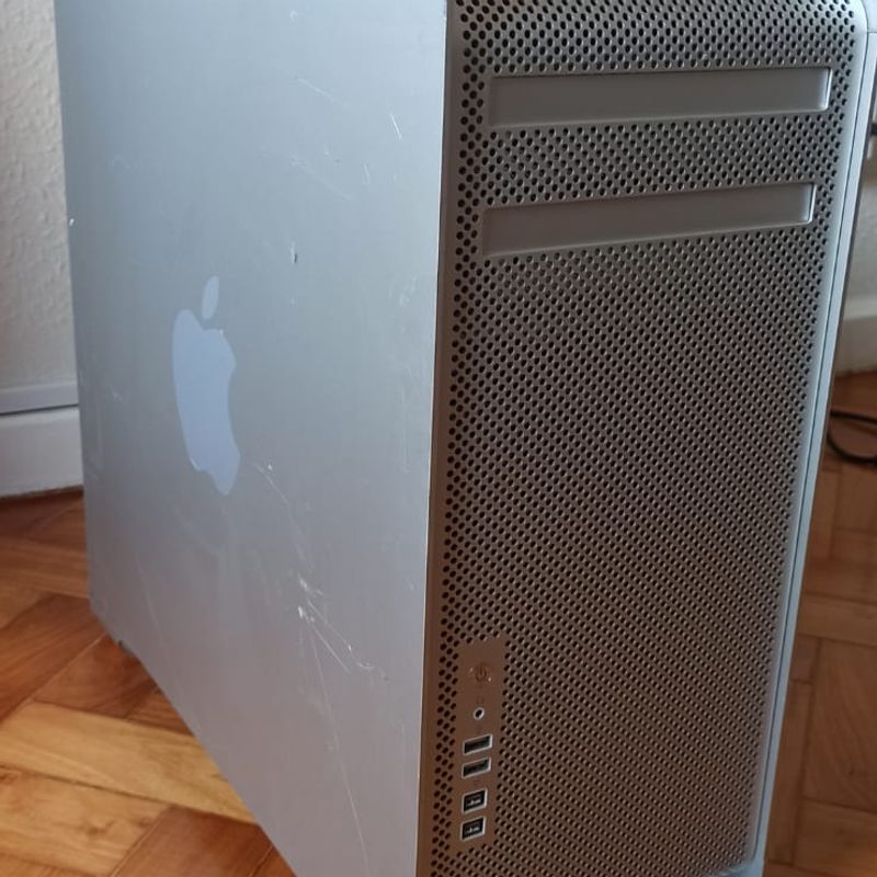 Apple Mac Pro 4.1 / 5.1 - A1289 2009; Quad-Core 2,93 Ghz Apple Mac Pro 4.1 / 5.1 - A1289 2009; Quad-Core 2,93 Ghz