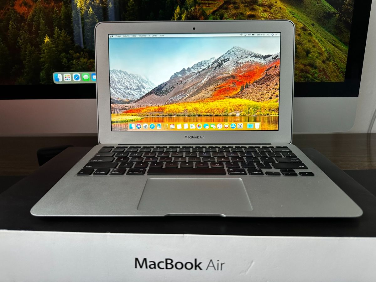 Apple Macbook Air A1370 I5 11.6 Inch Laptop - Mc968bz/A