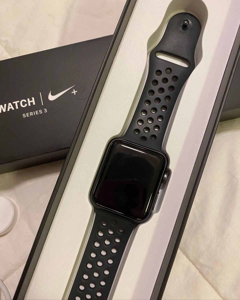 nike watch 3 42mm