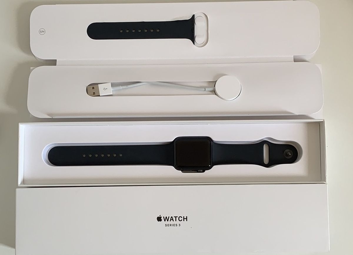 apple watch s3 42mm space gray