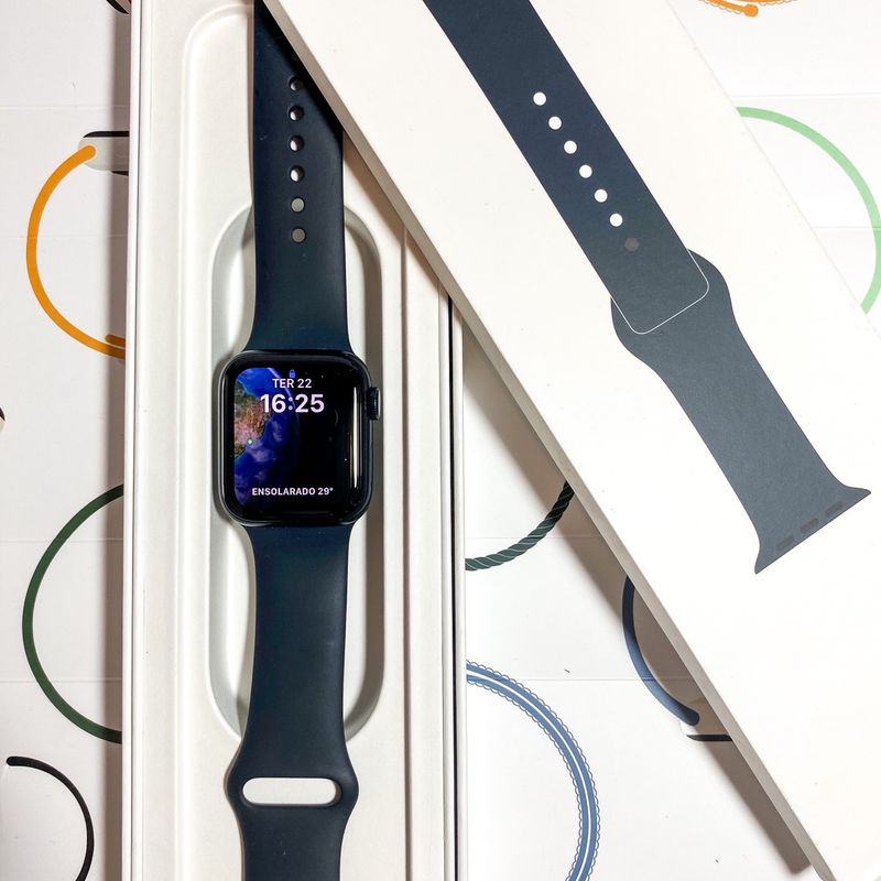 Oportunidade: Smartwatch Apple Watch SE com cupom de R$ 200 de