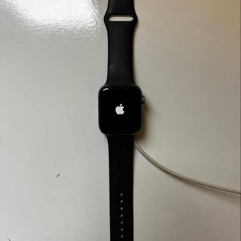 Apple watch 4 nike+ 44mm store space grey