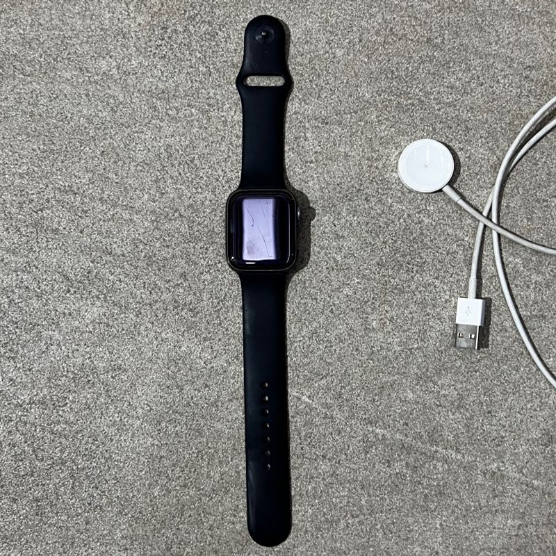 Apple watch 4 nike+ 44mm hot sale space grey