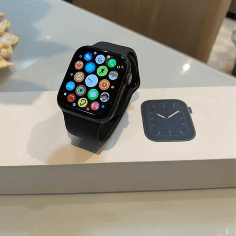 Relógio Apple Watch Series 5 Ou Original Na Caixa Completo | Relógio  Feminino Apple Usado 81527887 | enjoei