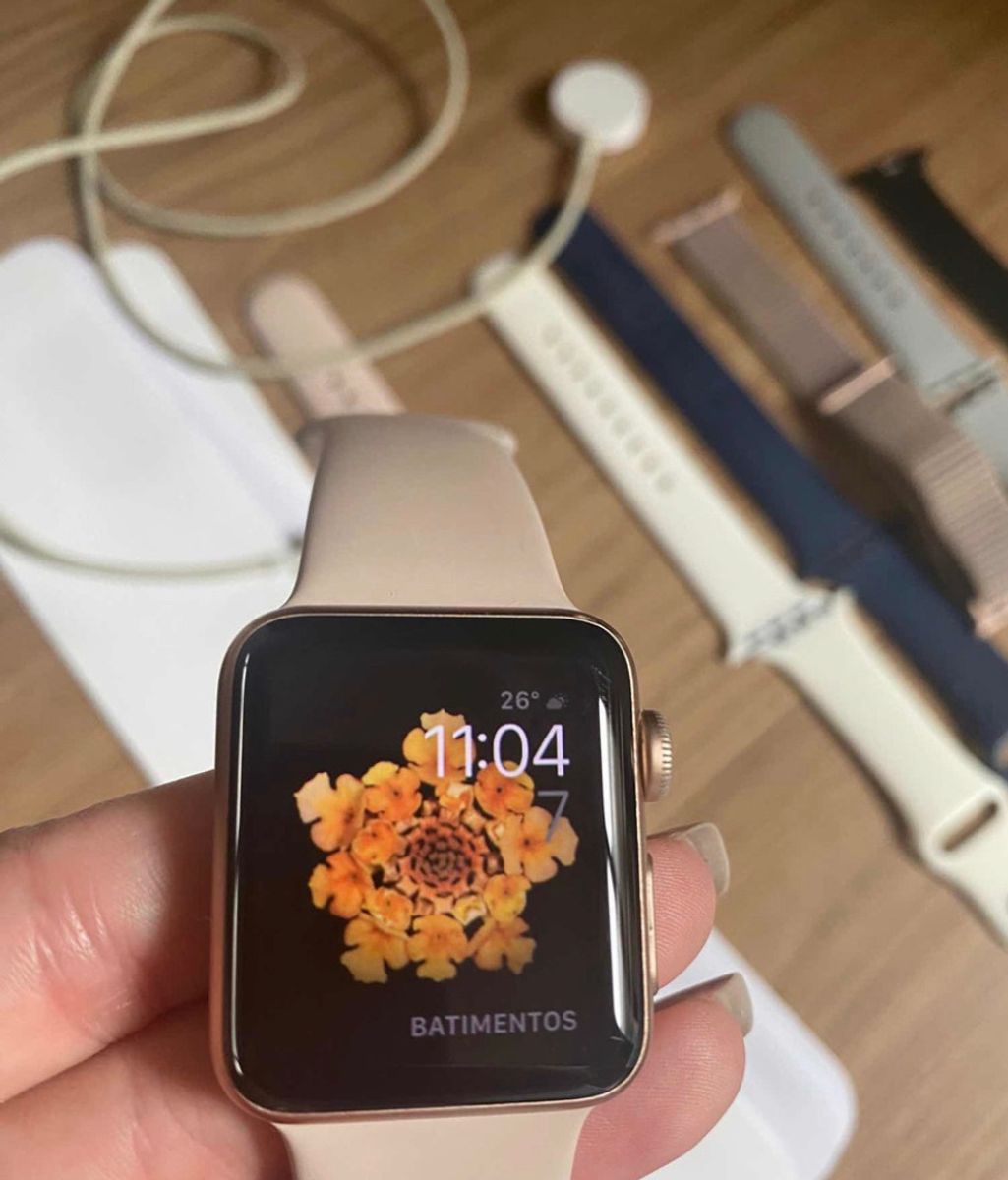 Apple watch series on sale 3 38mm gold aluminium