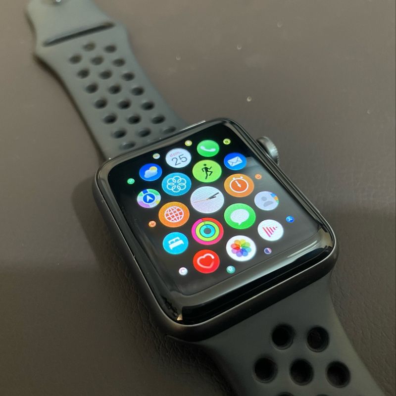 Apple Watch Series 3 Nike 42mm Space Grey | Item Info & Eletro Apple Usado  76853249 | enjoei