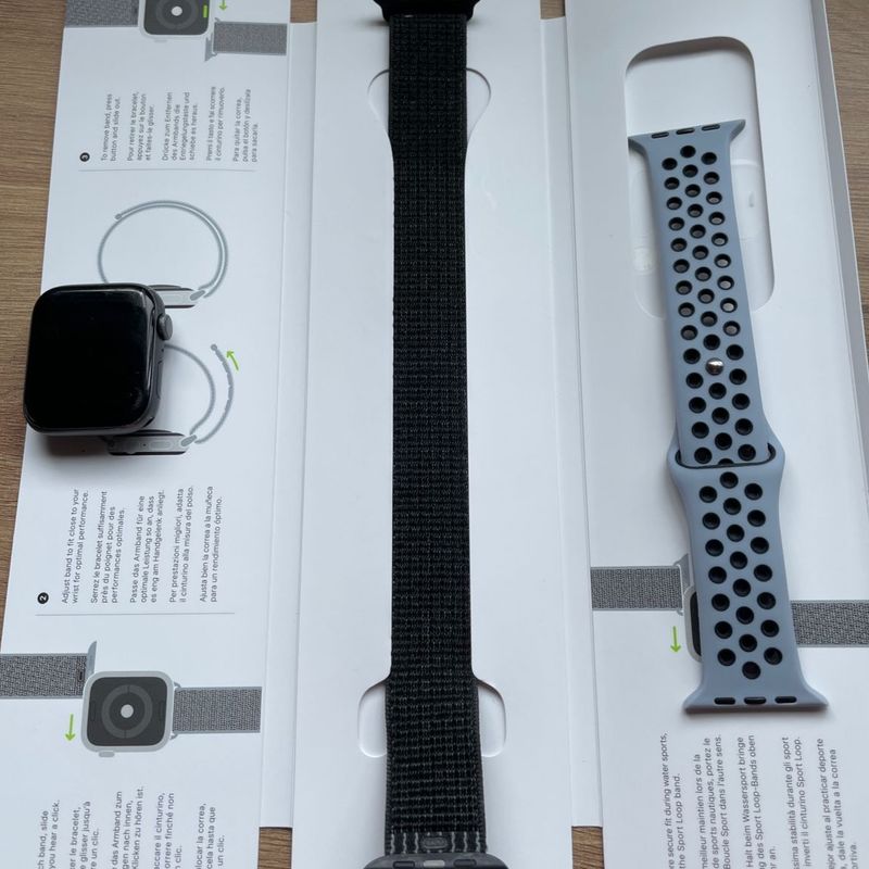 Apple watch gen 4 hot sale nike