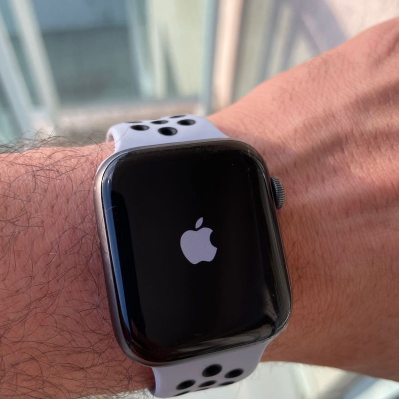 Apple watch 4 store nike 44mm black